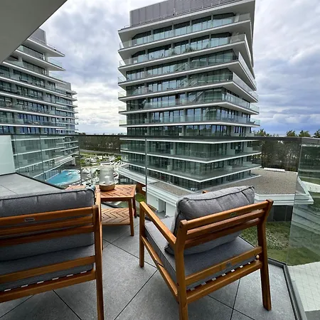Wave Apartment *