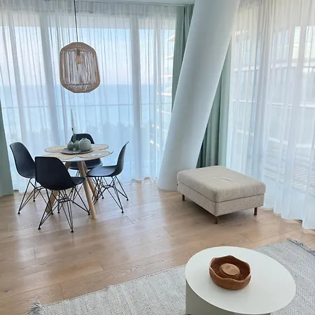 Wave 公寓 米兹多洛杰